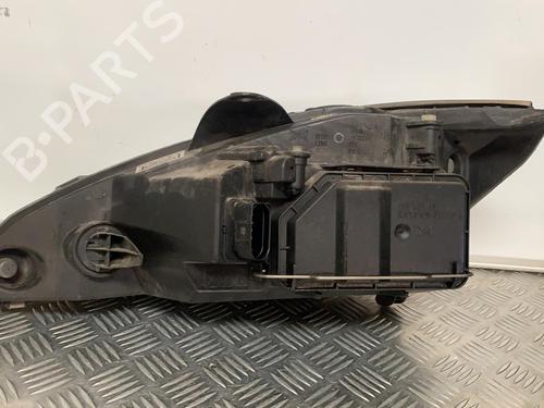 Højre forlygte FORD FOCUS I Turnier (DNW) 1.8 Turbo DI / TDDi (90 hp) 21708025