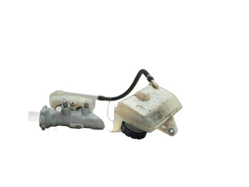 Used Brake master cylinder Brake master cylinder RENAULT SCÉNIC III (JZ0/1_) 1.6 dCi (JZ00, JZ12) (130 hp) 34284556 34284556