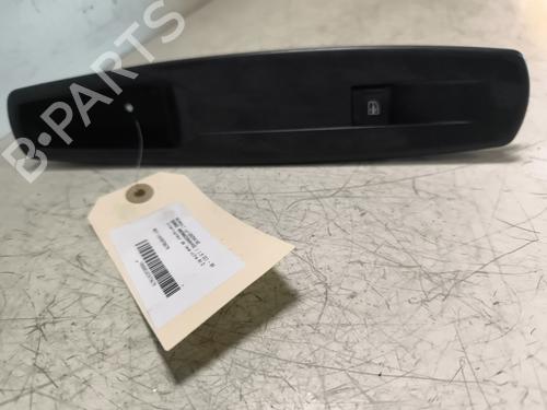 Used Right front window switch Right front window switch RENAULT GRAND SCÉNIC III (JZ0/1_) 1.9 dCi (JZ0J, JZ0N, JZ1K, JZ1S) (131 hp) 24848264 24848264