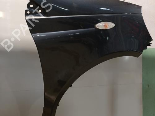 Used Right front fenders Right front fenders 25444480 25444480