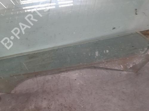 Used Front left door window Front left door window PEUGEOT 206 Hatchback (2A/C) 1.4 i (75 hp) 22421288 22421288
