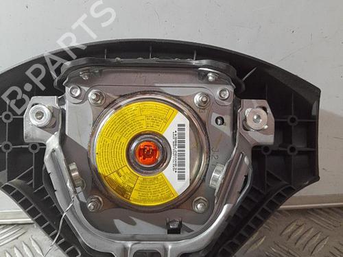 Used Driver airbag PEUGEOT 107 (PM_, PN_) 1.0 (68 hp) 21695485