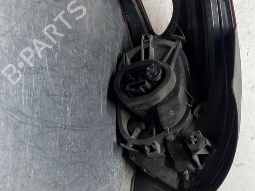 Used Right taillight Right taillight 32721112 32721112