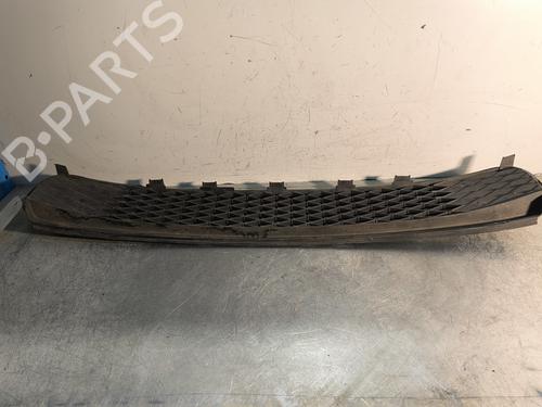 Grill Grill TOYOTA AURIS (_E15_) 1.4 D-4D (NDE150_, NDE150R) (90 hp) 29997355 29997355