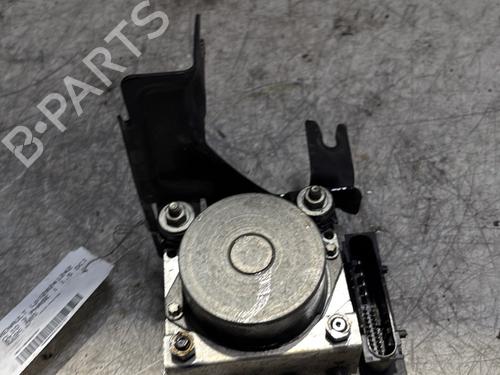 Used ABS pump ABS pump RENAULT CLIO III (BR0/1, CR0/1) 1.5 dCi (BR17, CR17) (86 hp) 21712893 21712893