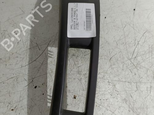 Used Right front window switch OPEL MERIVA B MPV (S10) 1.7 CDTI (75) (110 hp) 21717373