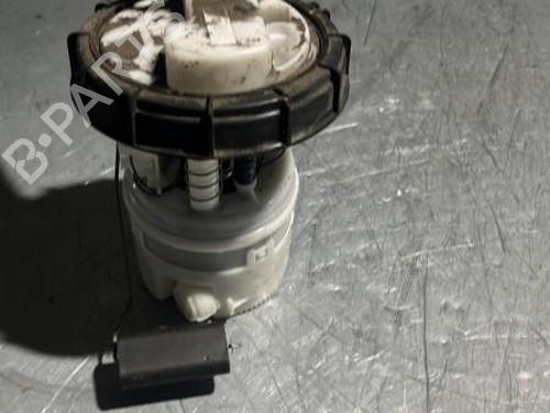 Used Fuel pump Fuel pump DACIA SANDERO 1.2 16V (75 hp) 21713517 21713517