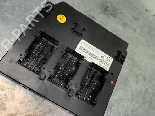 fuse-box-audi-a1-8x1-8xk-2010-2011-2012-2013-2014-2015-2016-2017-2018-2019-31815748 main image