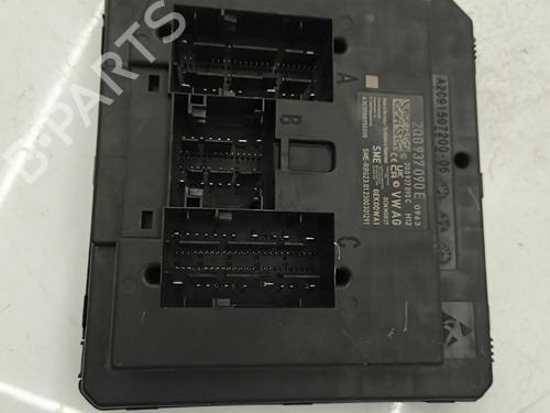 Fuse box VW POLO VI (AW1, BZ1, AE1) 1.0 TSI | BP37755153E1 - Image 2