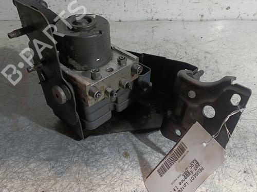 Used ABS pump PEUGEOT 207 (WA_, WC_) 1.6 16V VTi (120 hp) 23824044