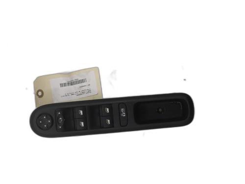 Left front window switch PEUGEOT 5008 (0U_, 0E_) 1.6 BlueHDi 120 | BP38188633I27 - Image 4