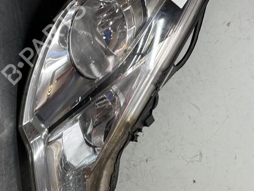 Used Right headlight Right headlight CITROËN C3 II (SC_) 1.2 VTi 82 (82 hp) 32997440 32997440