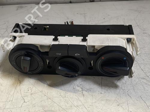 Used Climate control SEAT IBIZA IV (6J5, 6P1) 1.6 TDI (105 hp) 24526458