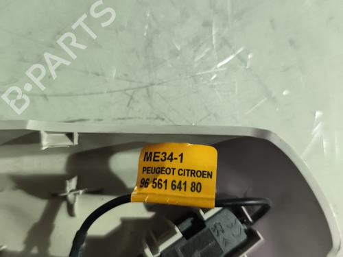 interior-roof-light-citroen-c4-grand-picasso-ii-da_-de_-2013-26178146 main image