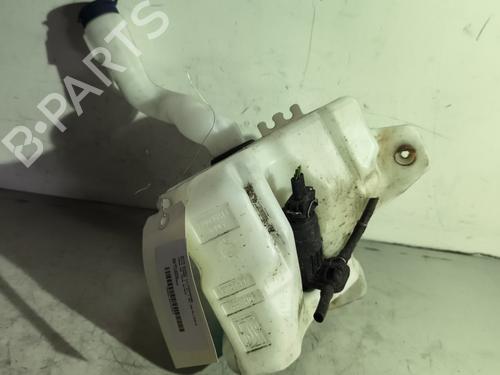 Used Windscreen washer tank ALFA ROMEO MITO (955_) 1.4 (955.AXB1B, 955.AXU1A) (78 hp) 26947661