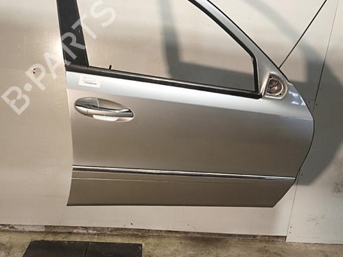 Used Right front door Right front door MERCEDES-BENZ E-CLASS (W211) E 220 CDI (211.006) (150 hp) 35899905 35899905