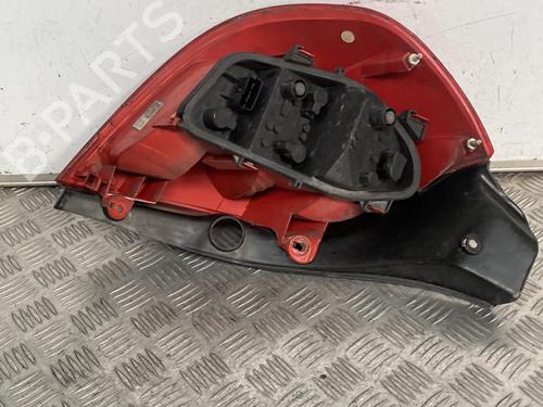 Used Right taillight Right taillight 21697790 21697790