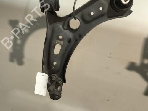 Used Right front suspension arm Right front suspension arm FIAT 500X (334_) 1.6 D Multijet (334AXA1B, 334AXA11) (120 hp) 32995017 32995017