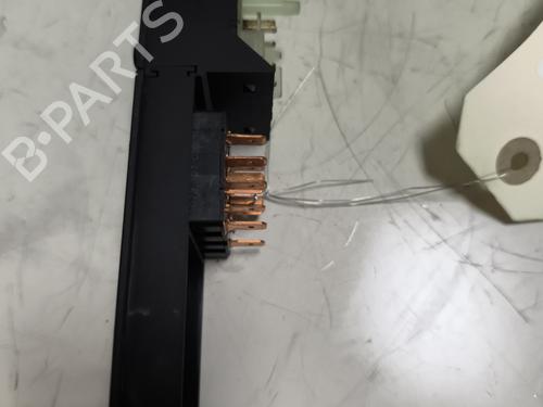 Left front window switch AUDI 80 B4 Saloon (8C2) 1.9 TDI | BP25274306I27 - Image 2