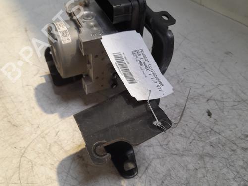 Used ABS pump PEUGEOT 208 I (CA_, CC_) 1.2 VTI 82 (82 hp) 21709293