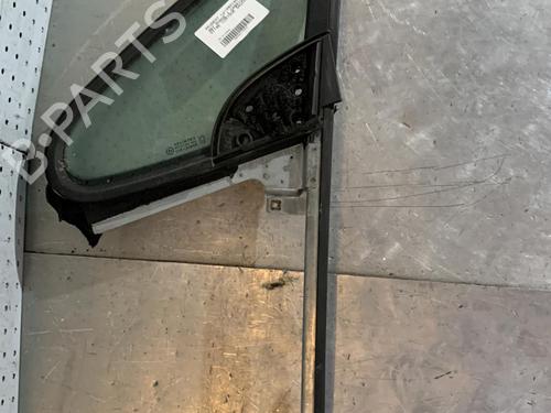 Vitre de custode avant gauche PEUGEOT 307 CC (3B) 2.0 16V (136 hp) 22032795
