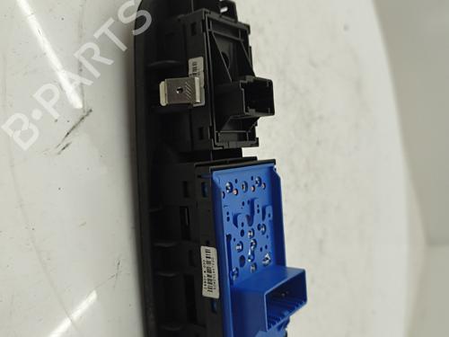 left-front-window-switch-fiat-grande-punto-199_-2005-36108535 main image