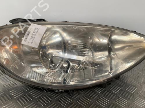 Used Right headlight Right headlight PEUGEOT 807 (EB_) 2.2 HDi (128 hp) 22032102 22032102