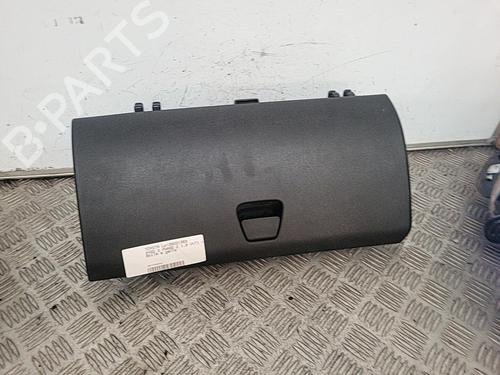 glove-box-toyota-aygo-_b4_-10-vvti-kgb40-555500h010b0-2014-21710842 main image