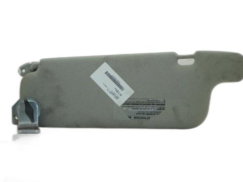 Used Right sun visor Right sun visor TOYOTA YARIS (_P1_) 1.3 (SCP12_, SCP13_, SCP12R, SCP13R) (87 hp) 40434801 40434801