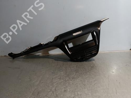 Mittelkonsole Mittelkonsole PEUGEOT 208 I (CA_, CC_) 1.6 HDi / BlueHDi 75 (75 hp) 21705238 21705238