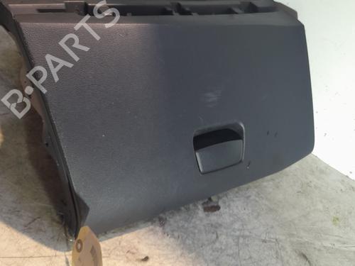 Used Glove box KIA RIO III (UB) 1.1 CRDi (75 hp) 22421891