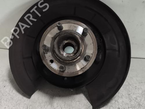 Used Right rear steering knuckle Right rear steering knuckle LAND ROVER DISCOVERY III (L319) 2.7 TD 4x4 (190 hp) 25336895 25336895