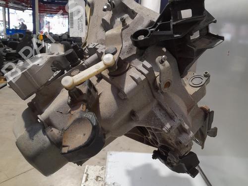 Used Gearbox Gearbox CITROËN C3 III (SX) 1.2 VTi 82 (82 hp) 22518598 22518598