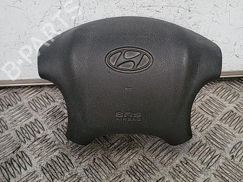 Used Driver airbag HYUNDAI TUCSON (JM) 2.0 CRDi All-wheel Drive (140 hp) 21697720