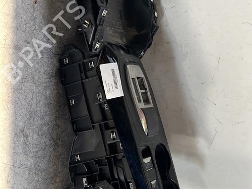 Used Middle console PEUGEOT 208 II (UB_, UP_, UW_, UJ_) 1.2 PureTech 100 (101 hp) 30320369