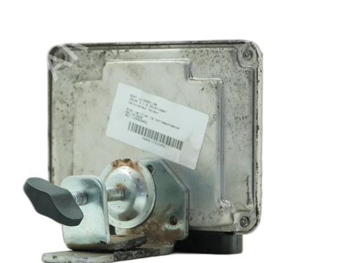 engine-control-unit-ecu-seat-ibiza-iii-6l1-2002-2003-2004-2005-2006-2007-2008-2009-40120047 main image