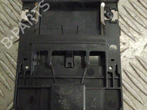 Used Card reader Card reader RENAULT MEGANE III Coupe (DZ0/1_) 1.5 dCi (DZ09, DZ0D, DZ1F, DZ1G, DZ14, DZ29) (110 hp) 21704050 21704050