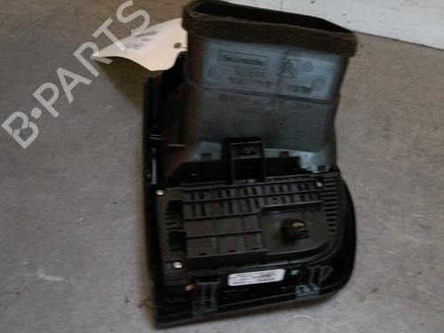 air-vent-citroen-c4-picasso-i-mpv-ud_-2006-2007-2008-2009-2010-2011-2012-2013-2014-2015-28443468 main image