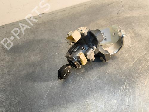 ignition-barrel-toyota-auris-_e15_-2006-2007-2008-2009-2010-2011-2012-2013-29997280 main image