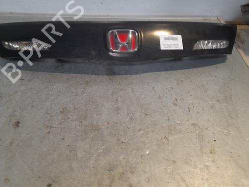 Used Rear center light HONDA CIVIC VIII Hatchback (FN, FK) 2.2 CTDi (FK3) (140 hp) 21721090