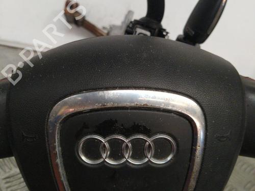 Used Driver airbag AUDI A3 (8P1) 2.0 TDI 16V (140 hp) 21707644