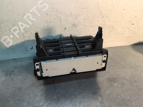 Used Radio Radio RENAULT TRAFIC III Van (FG_) 1.6 dCi 115 (FGMD) (116 hp) 29614829 29614829