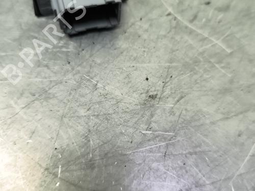 Right front window switch CITROËN C4 CACTUS 1.6 HDi 90 | BP31815865I26 - Image 3