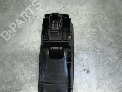 Right front window switch VW UP! (121, 122, BL1, BL2, BL3, 123) 1.0 TSI | BP30829880I26