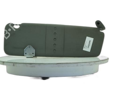 Used Right sun visor Right sun visor 37502774 37502774