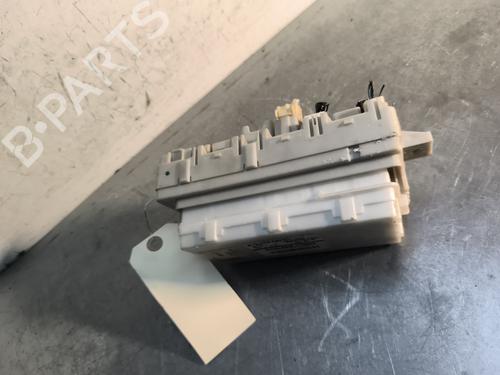 Fuse box MITSUBISHI L200 / TRITON (KA_T, KB_T) 2.5 DI-D 4WD (KB4T) | BP30104993E1