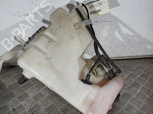 Used Windscreen washer tank MERCEDES-BENZ E-CLASS (W211) E 280 CDI (211.023) (177 hp) 21698135