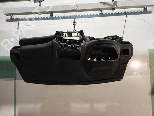 dashboard-peugeot-partner-box-bodympv-k9-2018-38188466 main image