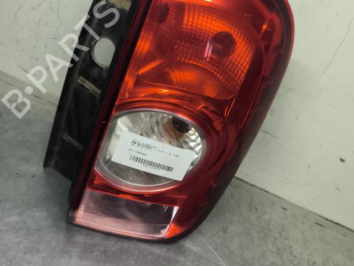Used Right taillight Right taillight DACIA DUSTER (HS_) 1.5 dCi 4x4 (HSMC, HSMD) (110 hp) 30553315 30553315