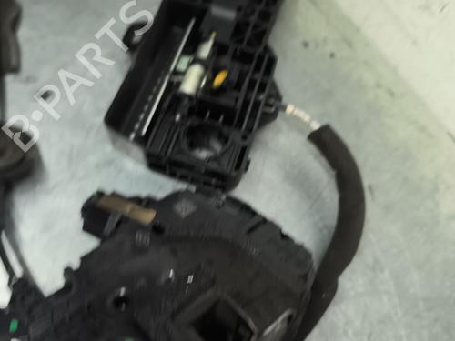 front-right-lock-renault-clio-iv-bh_-2012-2013-2014-2015-2016-2017-2018-2019-2020-2021-33992157 main image